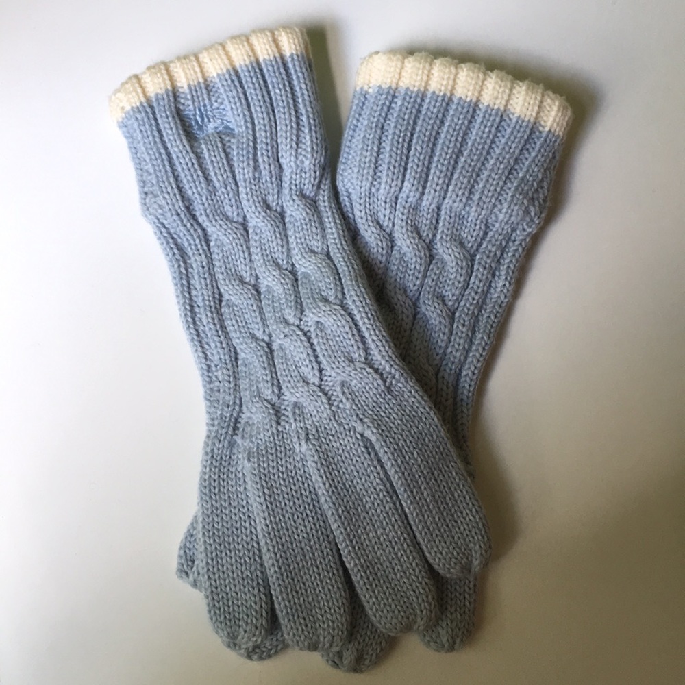 Burberry Cable Knit Wool Gloves
